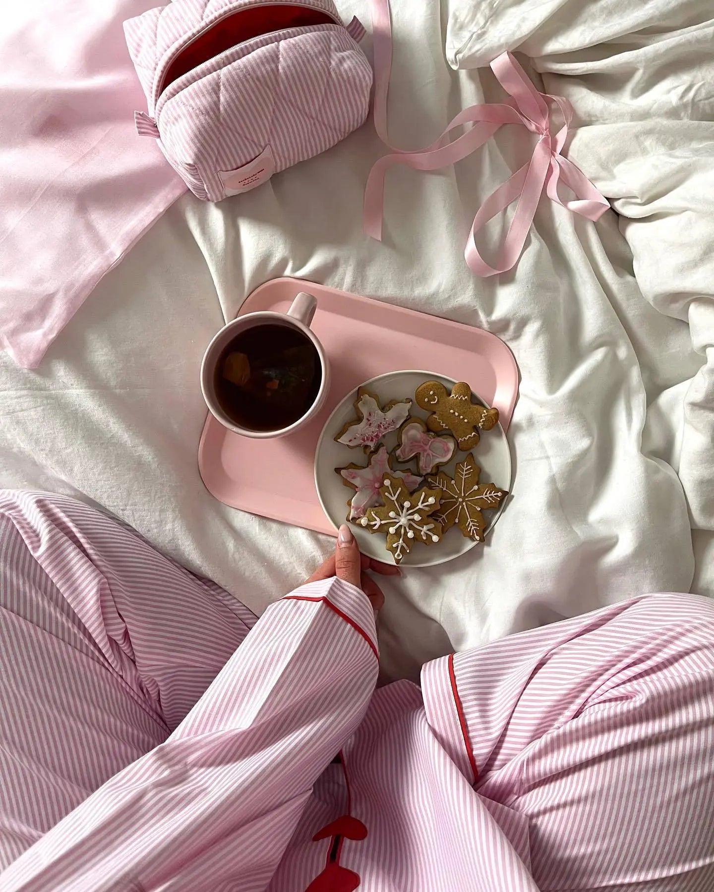 Çizgili Pembe Pijama Takımı Zalle